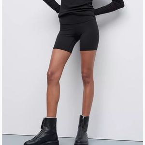 Lulu lemon align 6” biker short